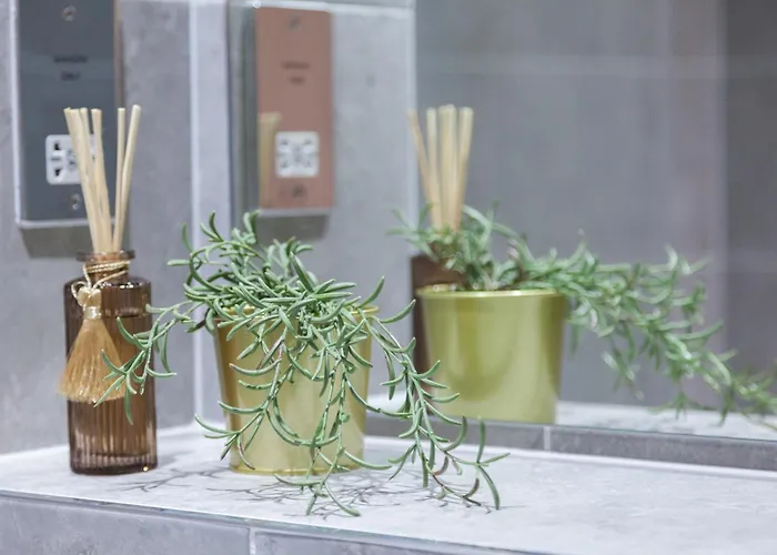 Stylish Centre - Walk To Station - Long Welcome