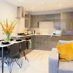 Stylish Centre - Walk To Station - Long Welcome Leeds (West Yorkshire)