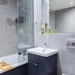 Stylish Centre - Walk To Station - Long Welcome Apartment Leeds (West Yorkshire)
