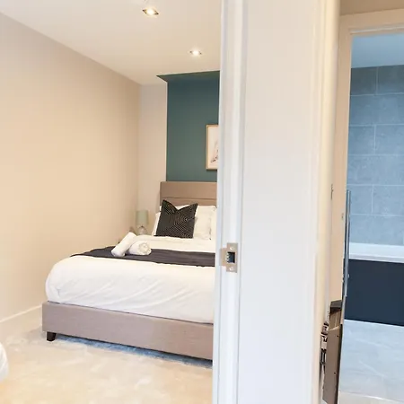 1 Bedroom Flat - Long Term Rates-contractors-professionals-relocation 利兹