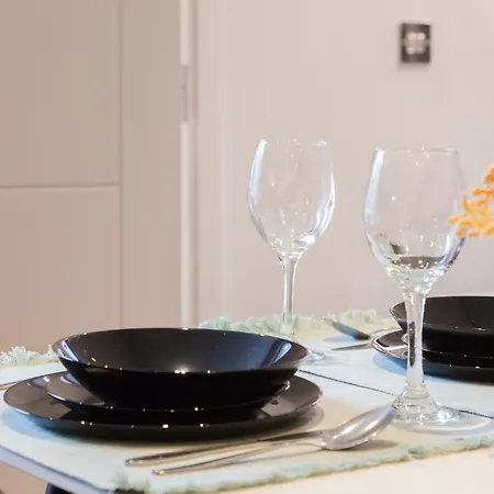 1 Bedroom Flat - Long Term Rates-contractors-professionals-relocation