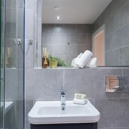 1 Bedroom Flat - Long Term Rates-contractors-professionals-relocation * Leeds (West Yorkshire)